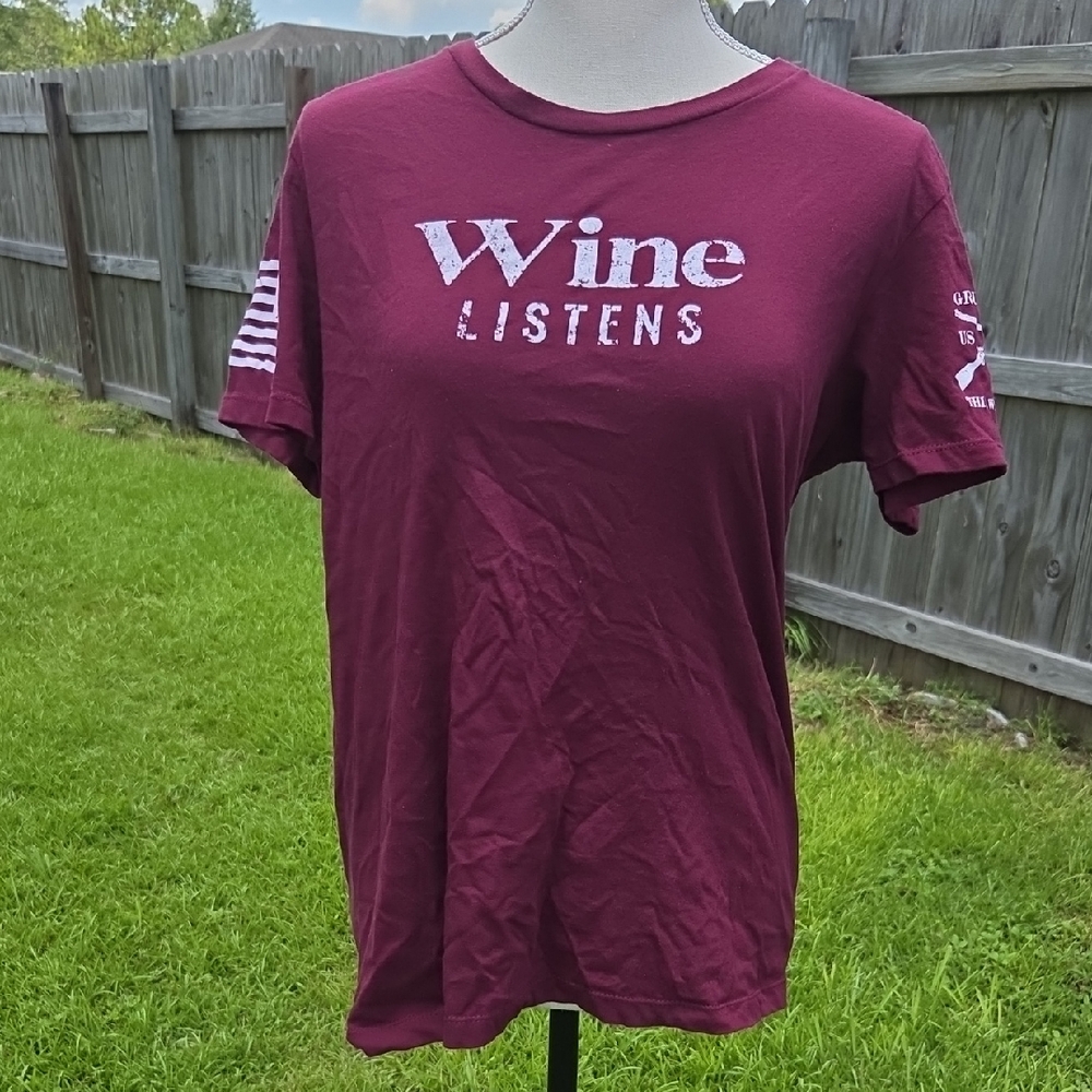 Grunt Style Wine Listens Tee Size XL